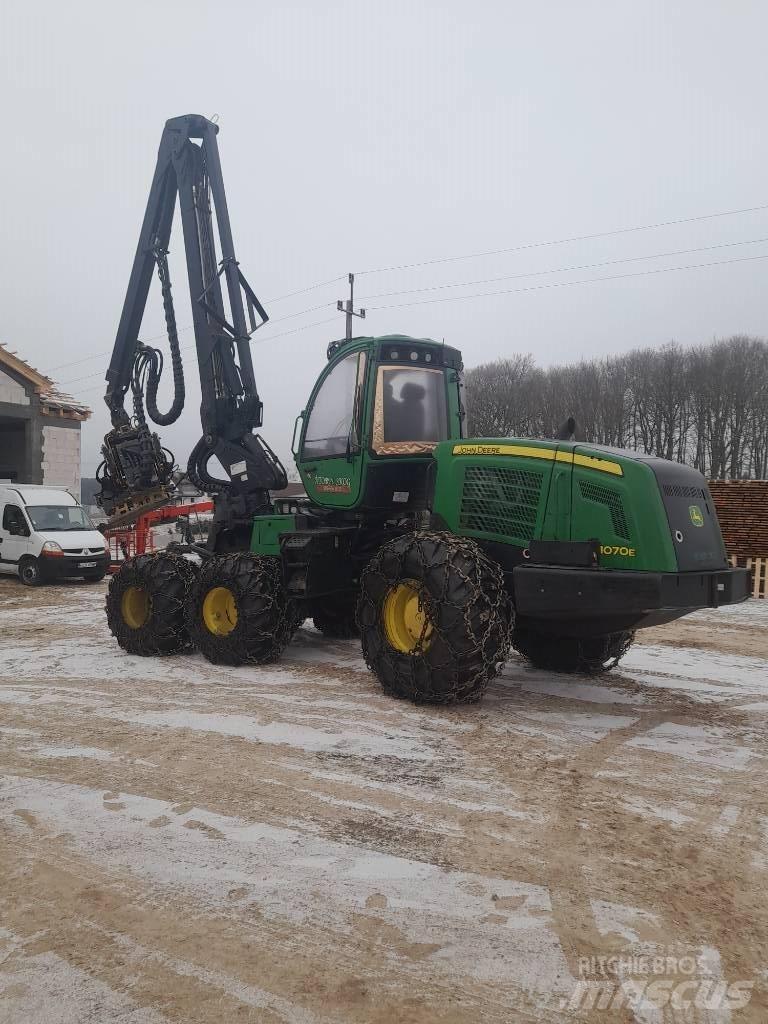 John Deere 1070 E 收穫機