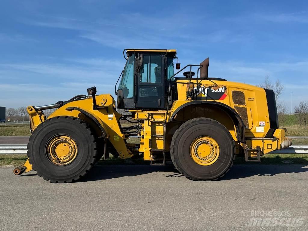 CAT 980M 輪胎式裝載機