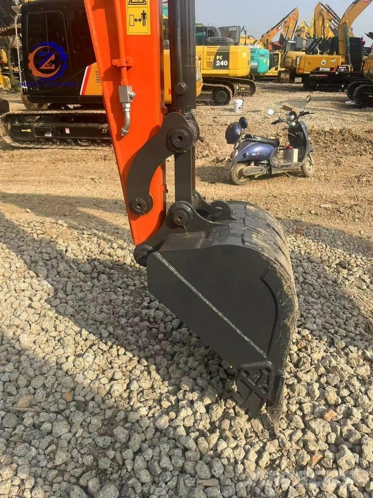 Doosan DX 60 小型挖土機/掘鑿機<7t(小型挖掘機)
