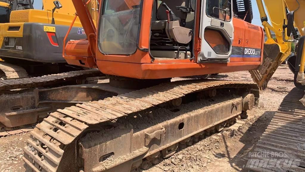 Doosan DH 300 LC-7 履帶式 挖土機/掘鑿機/挖掘機