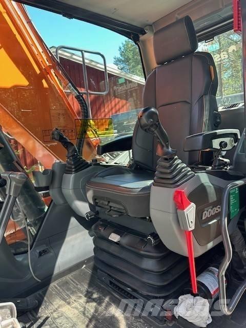 Doosan DX 140 LC 履帶式 挖土機/掘鑿機/挖掘機