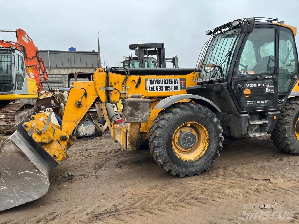 JCB 540-140 伸縮臂操作車