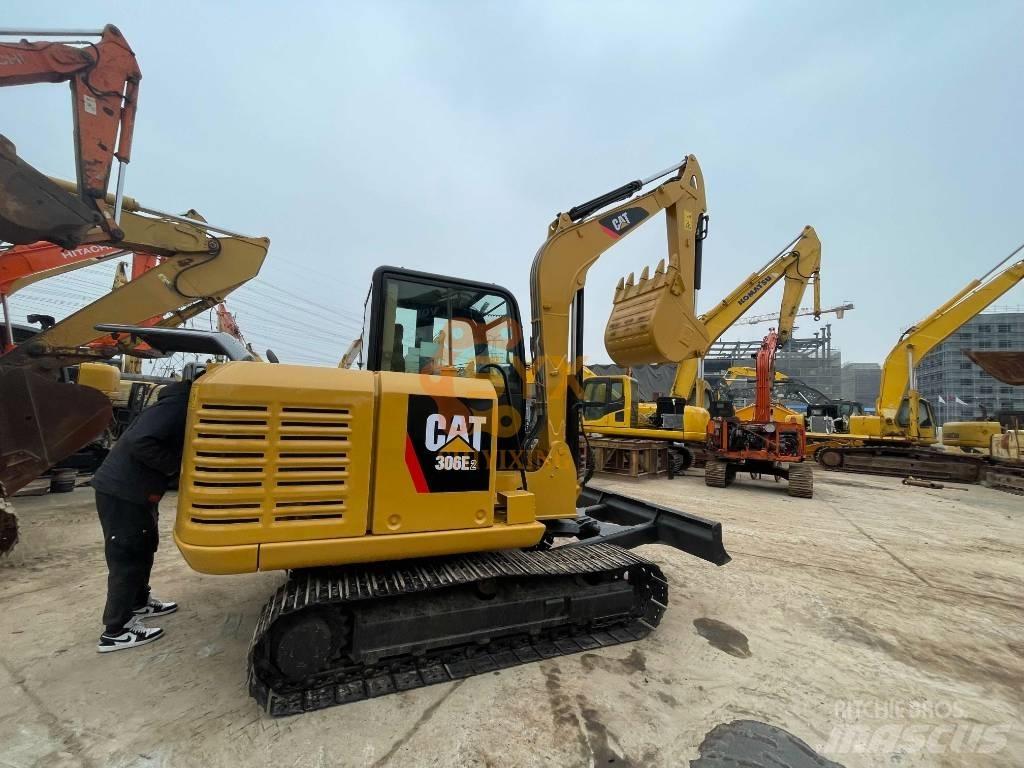 CAT 306 E 小型挖土機/掘鑿機<7t(小型挖掘機)