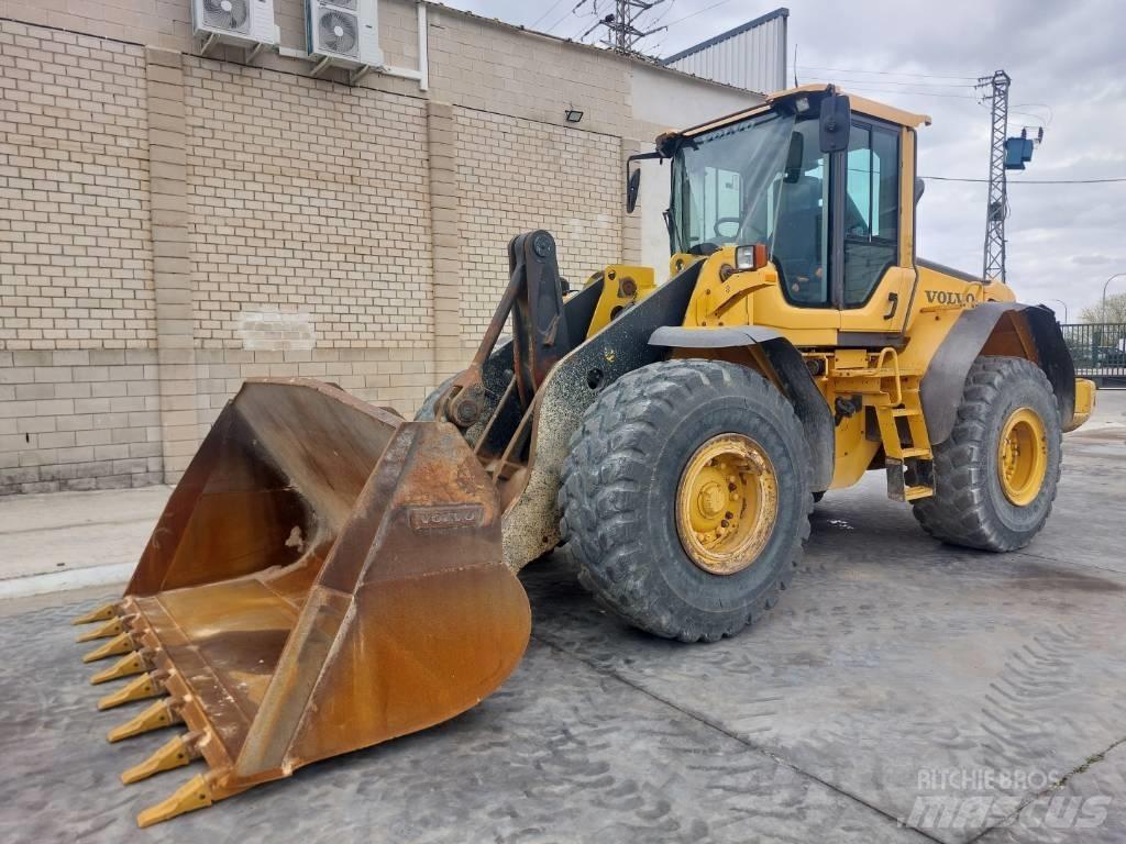 Volvo L 110 F 輪胎式裝載機