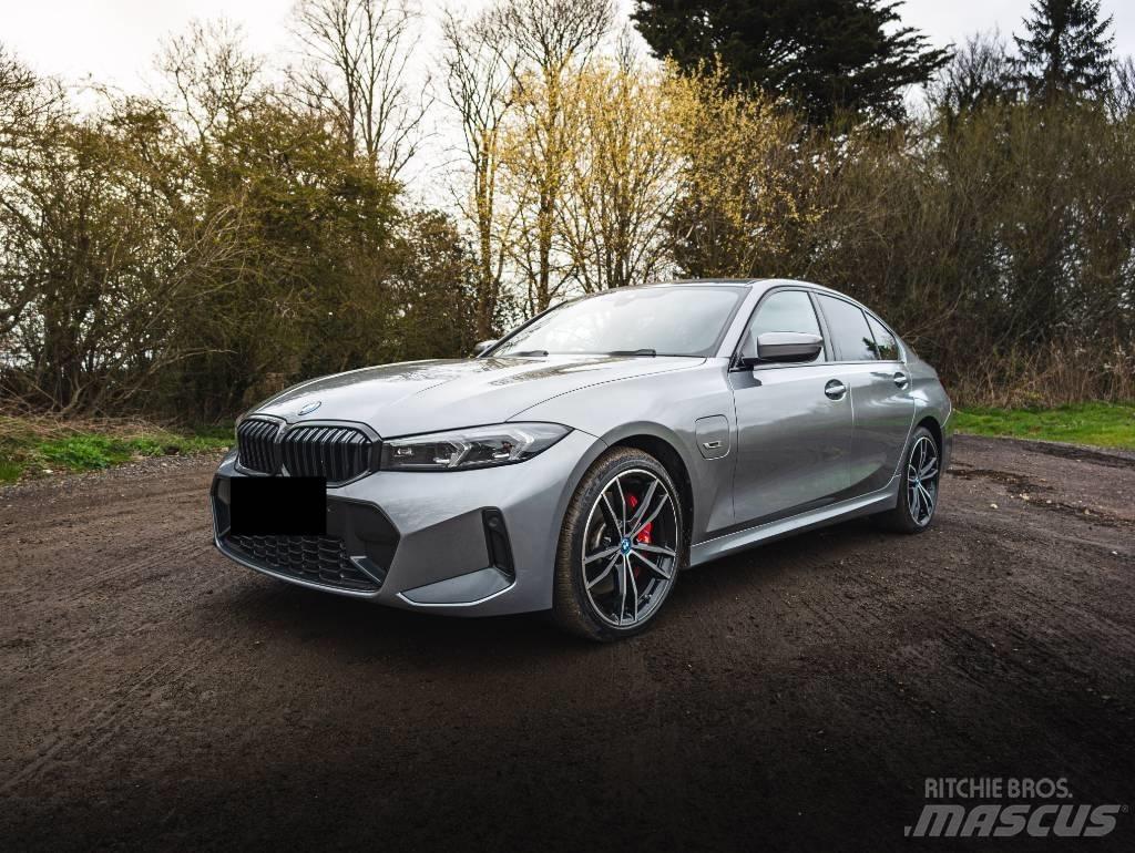 BMW 330e 汽車