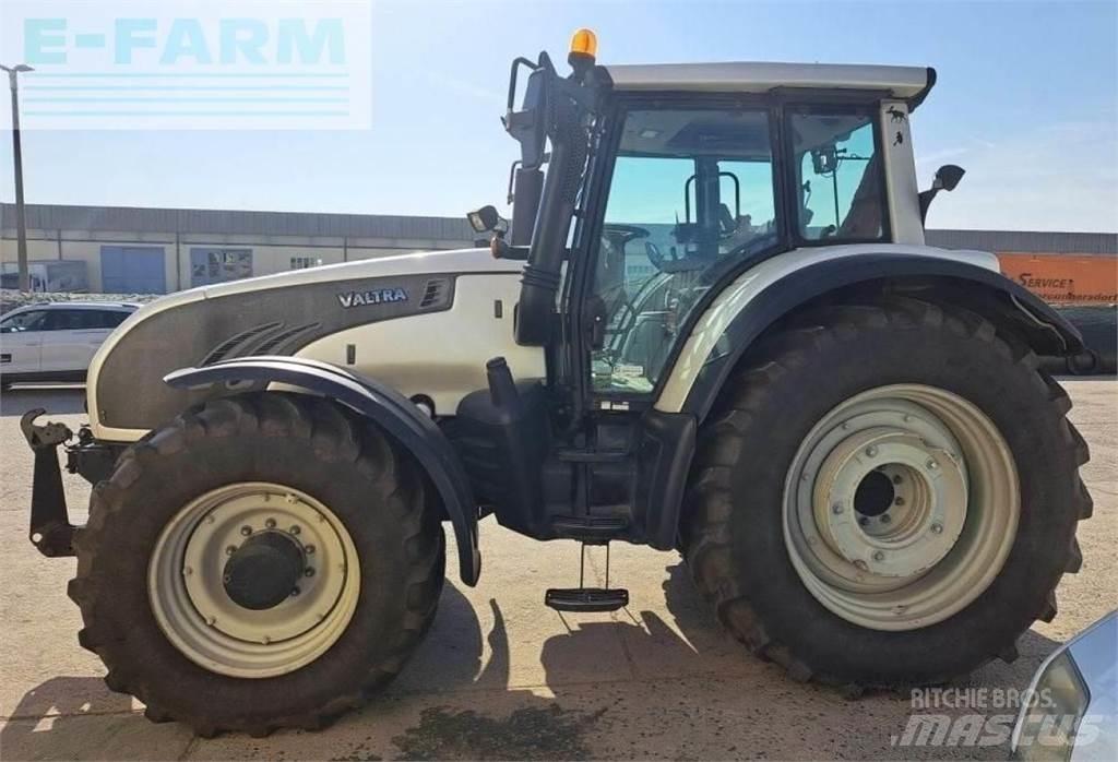 Valtra t 202 曳引機
