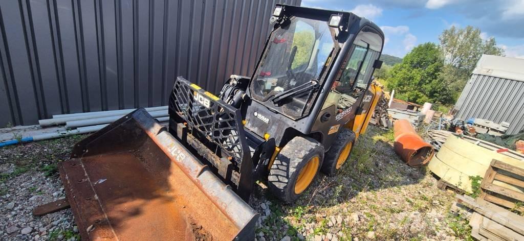 JCB 155 滑移轉向裝載機