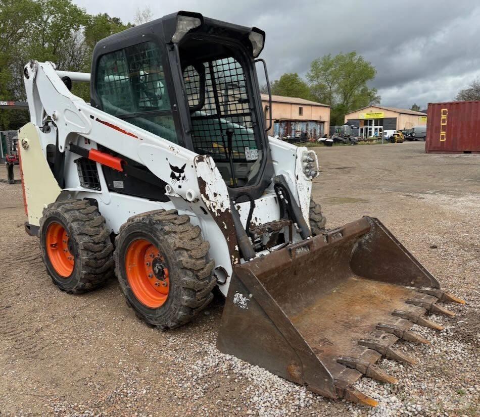 Bobcat S 530 滑移轉向裝載機