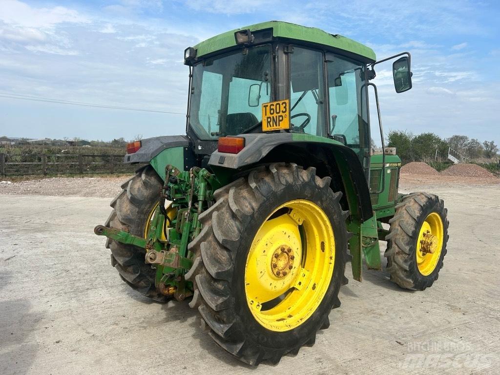 John Deere 6400 小型曳引機