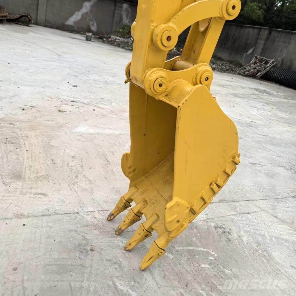 Komatsu PC 50 MR-2 小型挖土機/掘鑿機<7t(小型挖掘機)