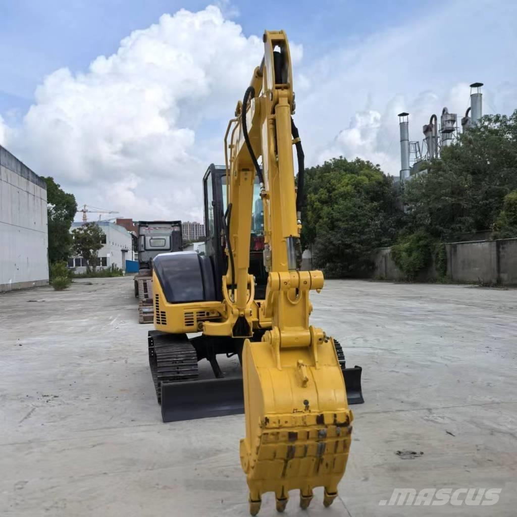 Komatsu PC 50 MR-2 小型挖土機/掘鑿機<7t(小型挖掘機)