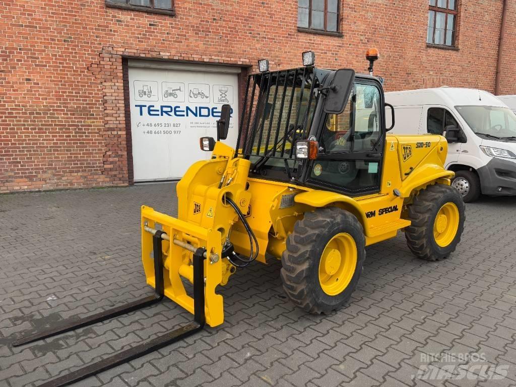JCB 520-50 伸縮臂操作車