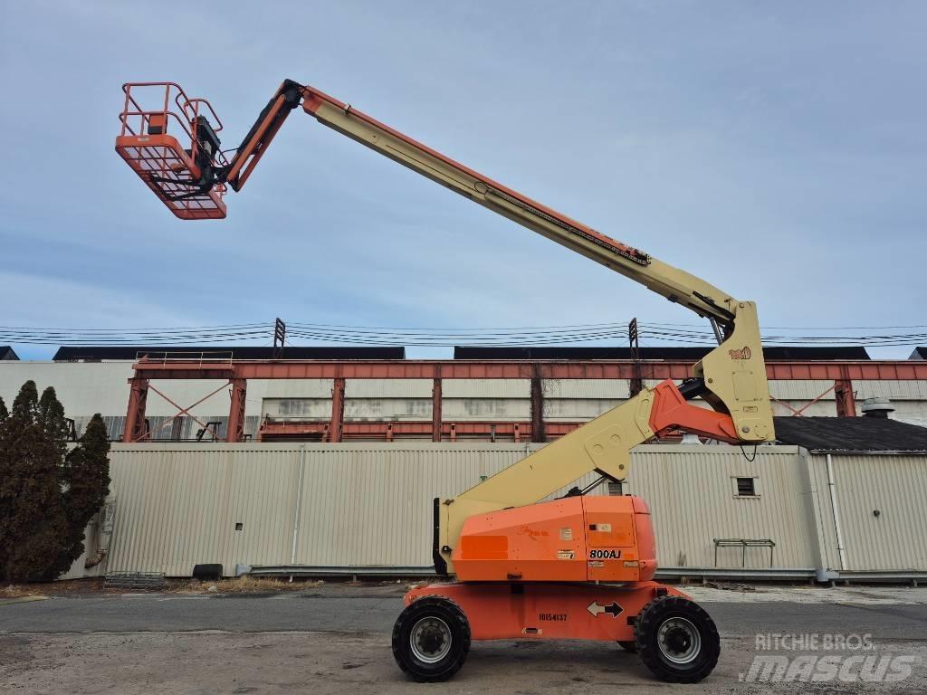 JLG 800 AJ 曲臂高空作業車