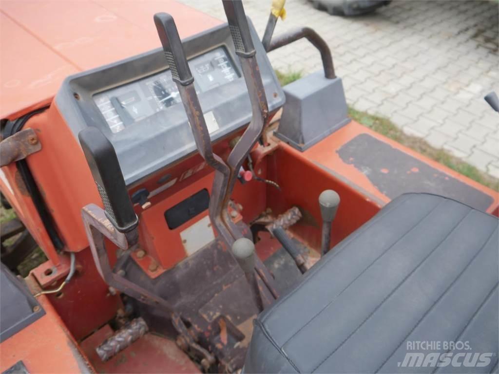 Fiat 70-65 Raupe 曳引機