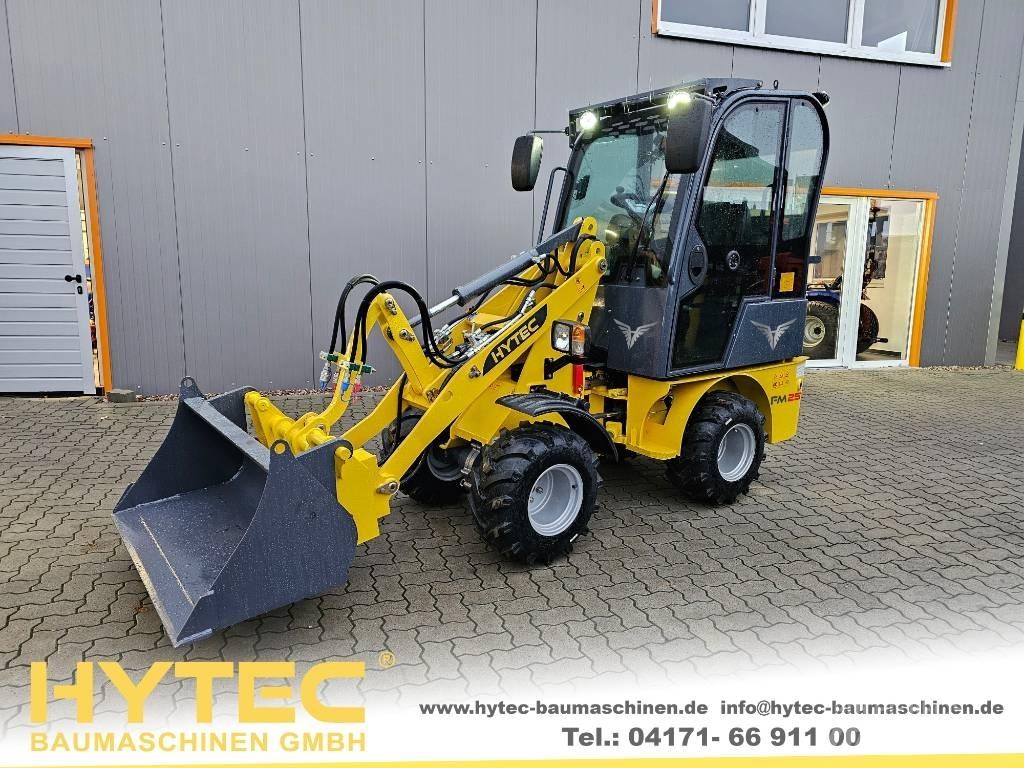 Hytec FM25 滑移轉向裝載機