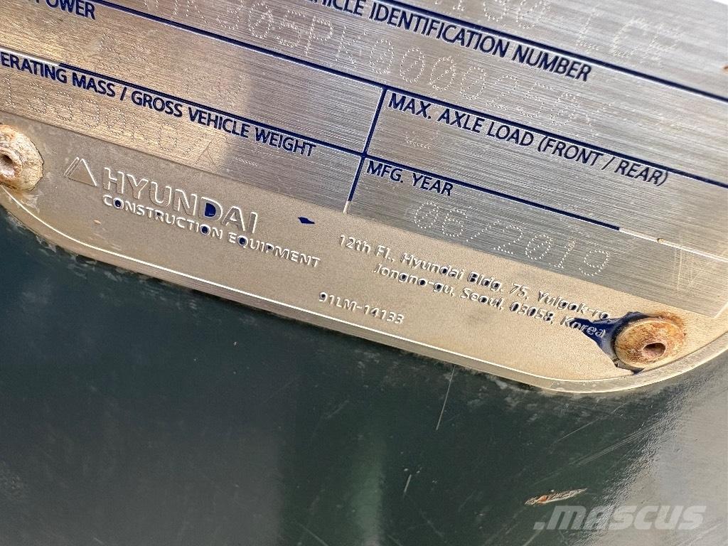 Hyundai HX 130 履帶式 挖土機/掘鑿機/挖掘機