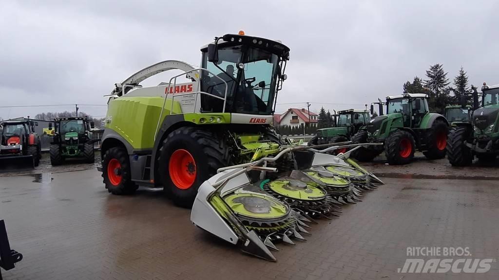 CLAAS Orbis 600 自走式飼料採集機