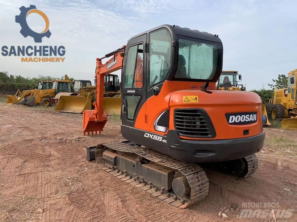 Doosan DX 55 履帶式 挖土機/掘鑿機/挖掘機