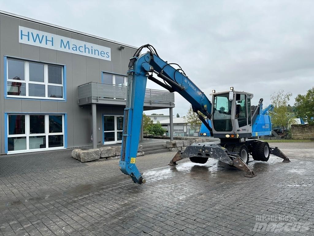 Fuchs MHL 320 D 廢棄物/工業用操作車