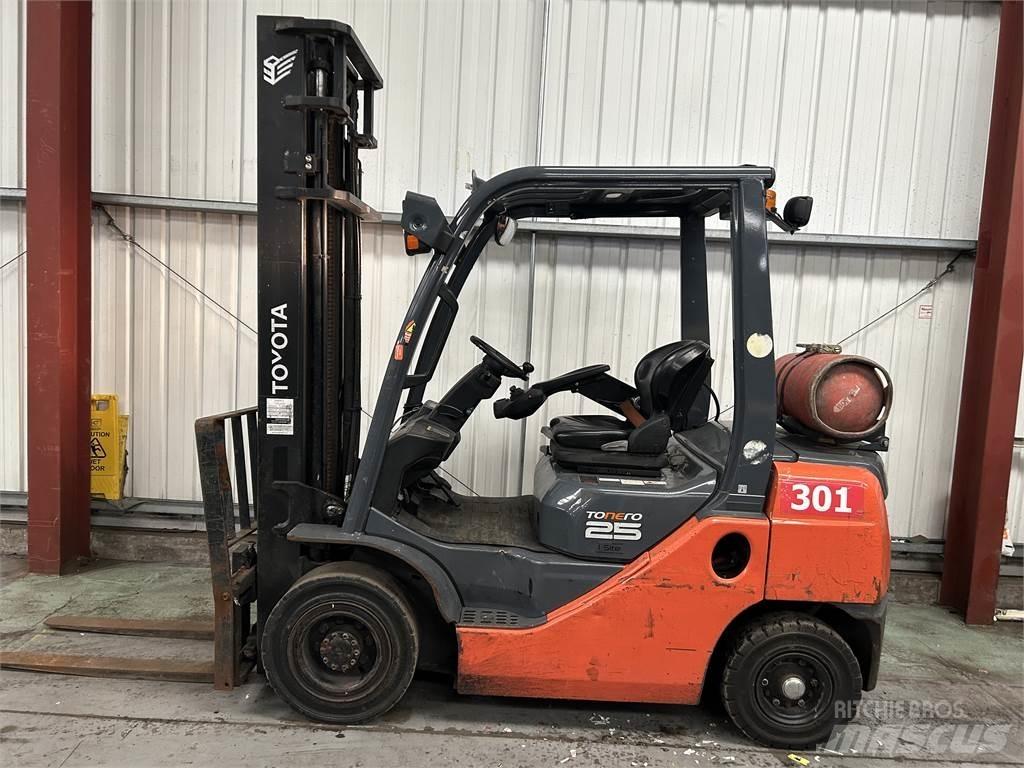 Toyota 02-8FGF25 液化石油氣LPG卡車