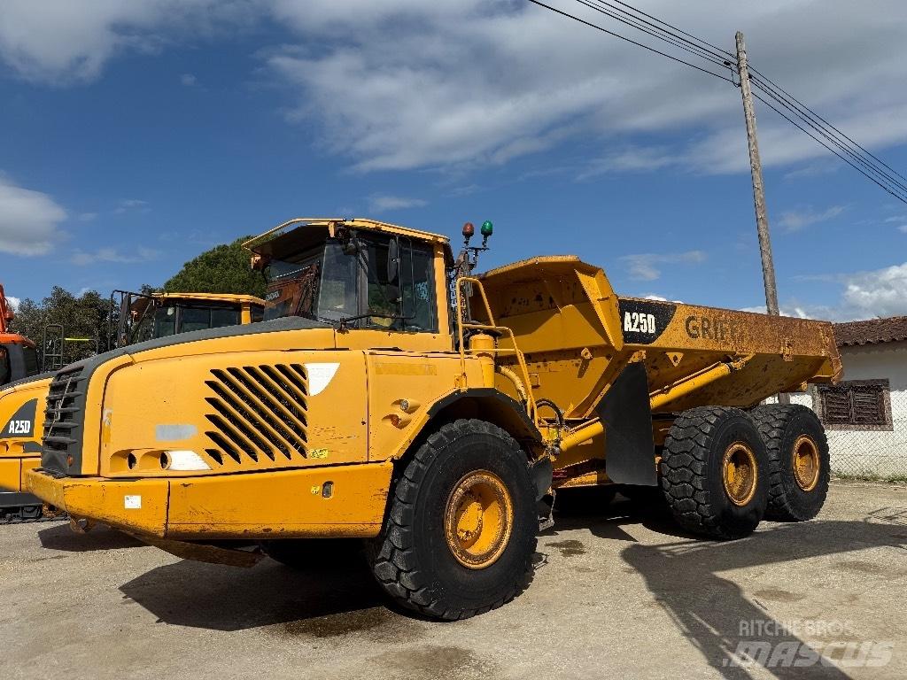 Volvo A25D 鉸接式起吊車