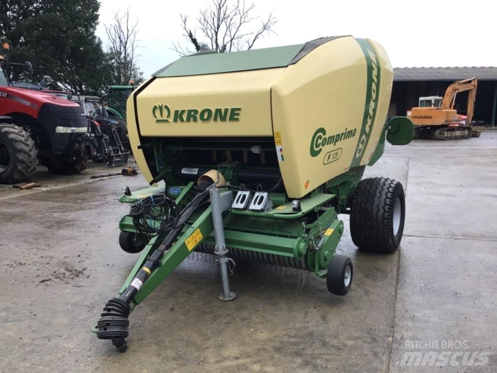 Krone Comprima f125 圓型牧草打包機