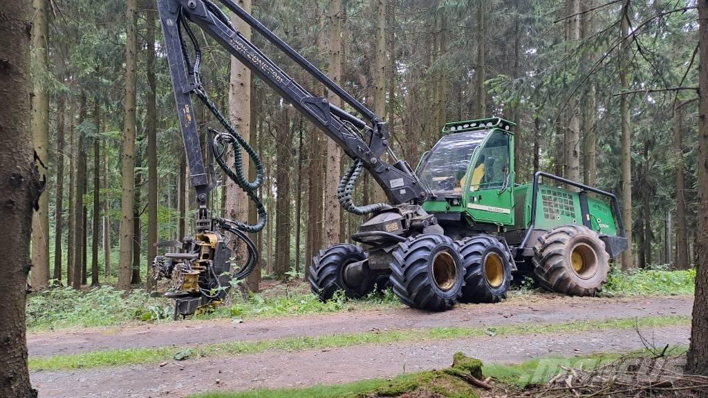 John Deere 1070 D 收穫機