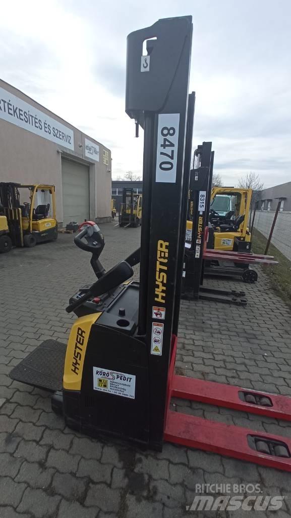 Hyster S1.4S 行走控制式堆積機