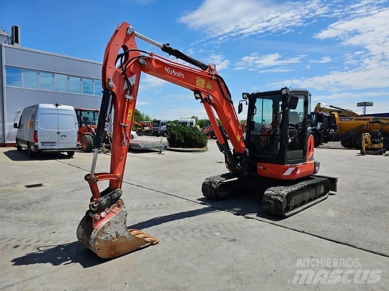 Kubota KX 057-4 小型挖土機/掘鑿機<7t(小型挖掘機)