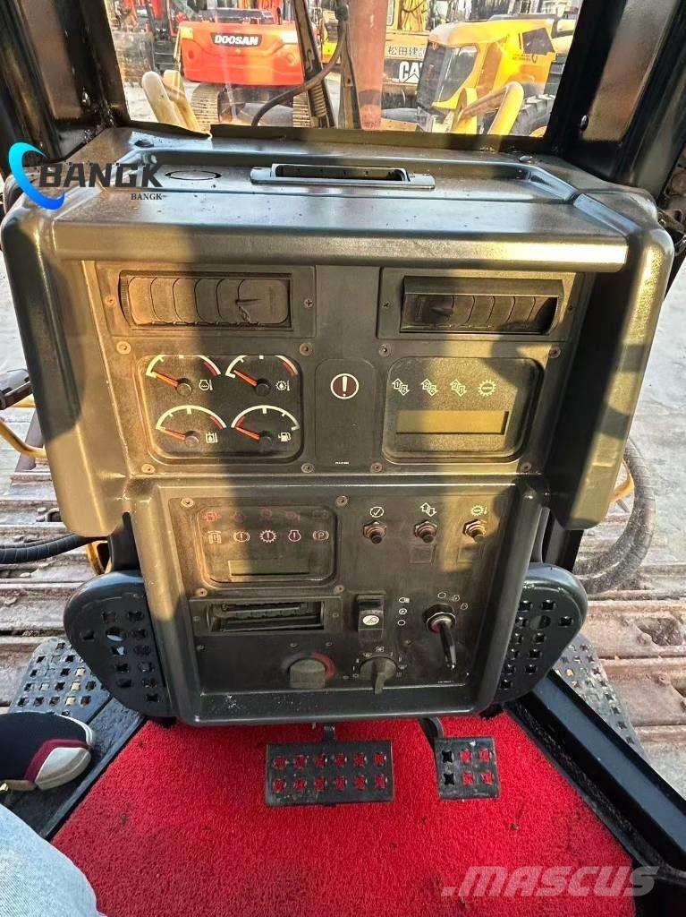 CAT D 6 N 履帶推土機