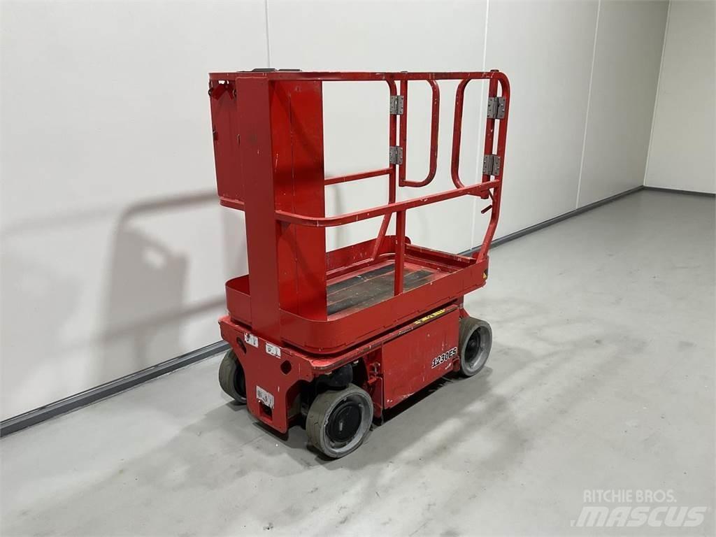 JLG 1230ES 剪式升降機