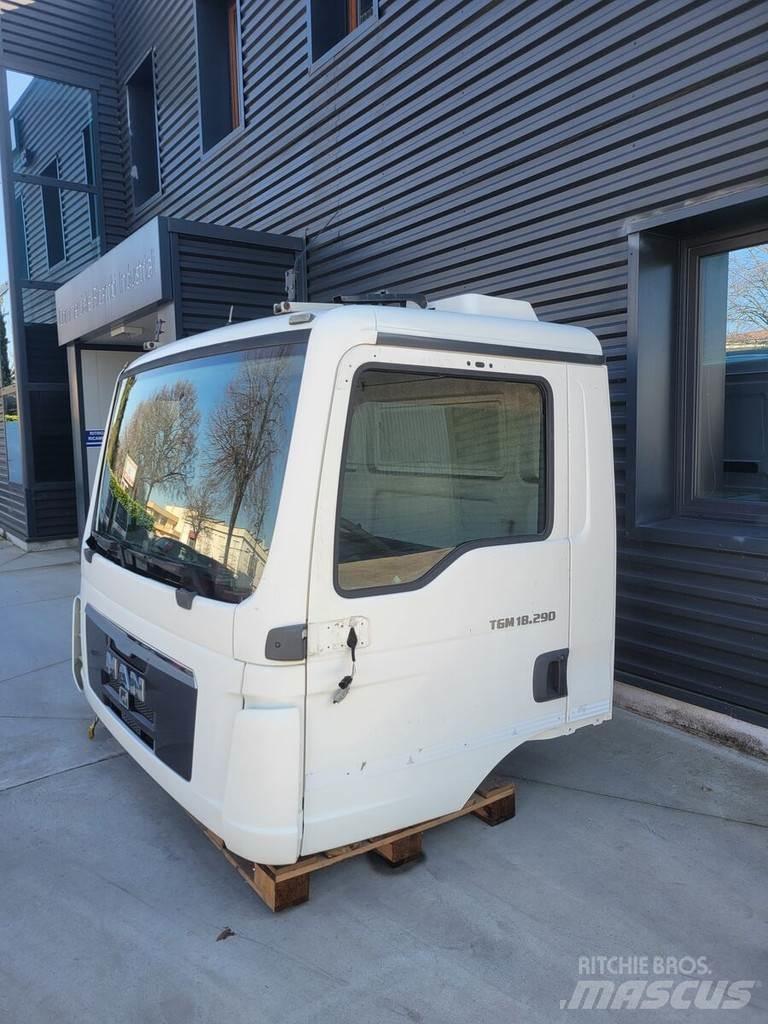 MAN TGM - Day cab 駕駛室與內部