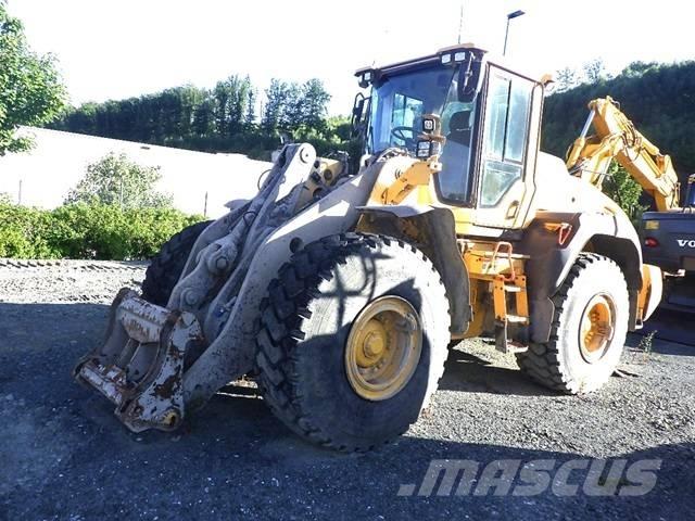 Volvo L 120 H 輪胎式裝載機
