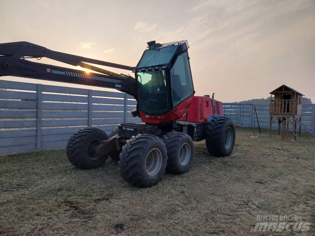 Valmet 901.1 收穫機