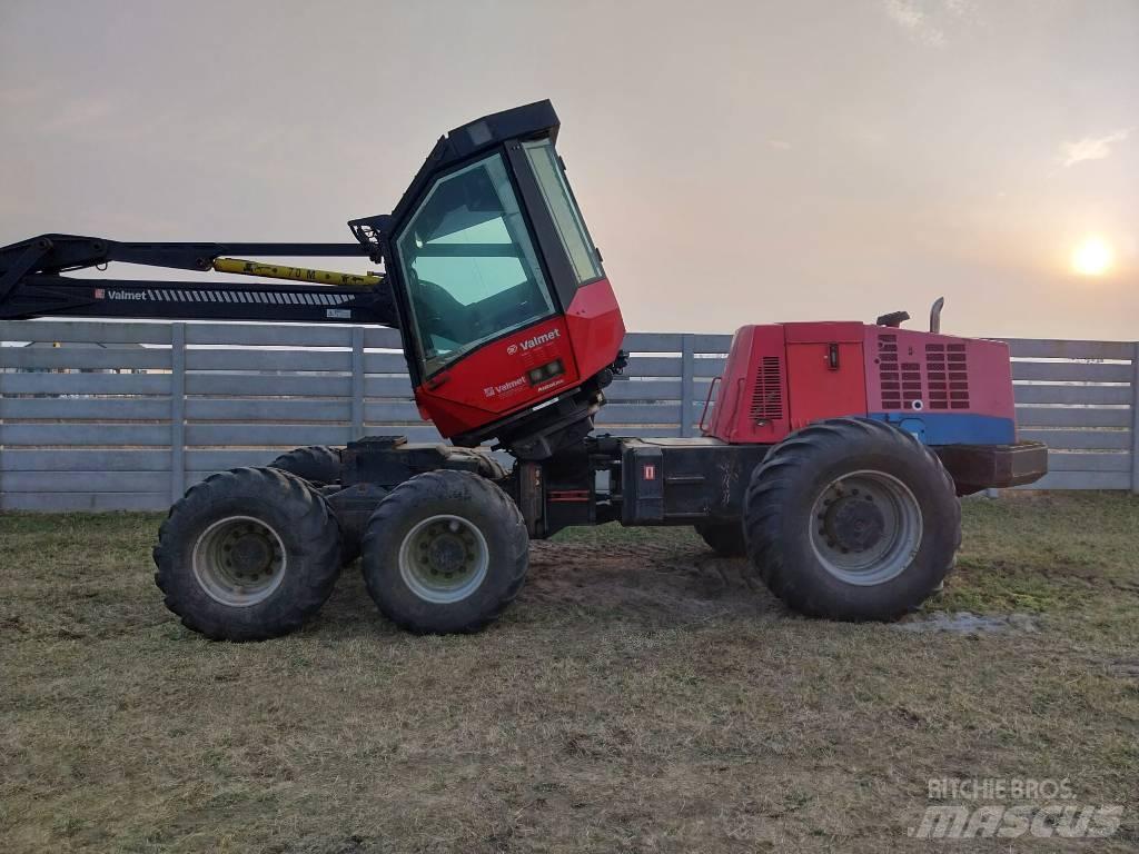 Valmet 901.1 收穫機