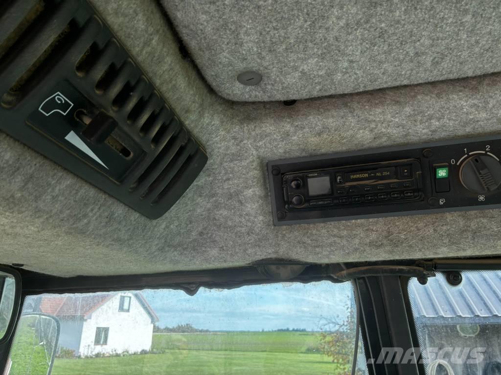 Valmet 8450 曳引機