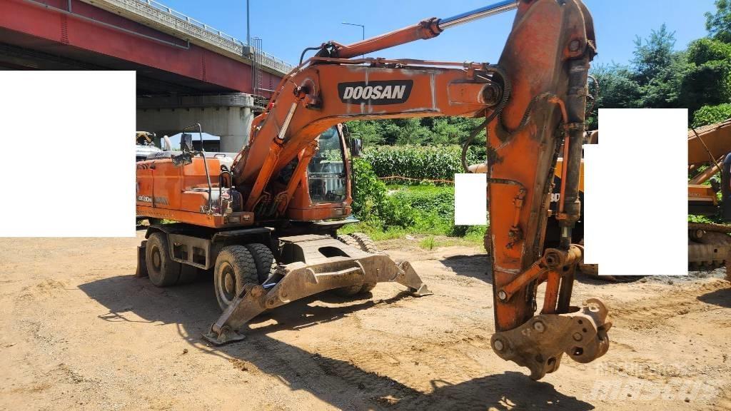 Doosan DX210WA 旋轉式挖土機/掘鑿機/挖掘機