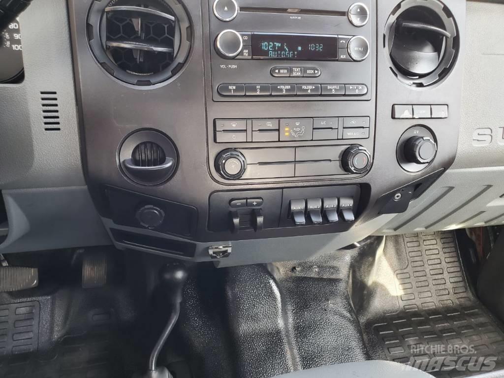 Ford F 350 XL SD 平板式/側卸式卡車