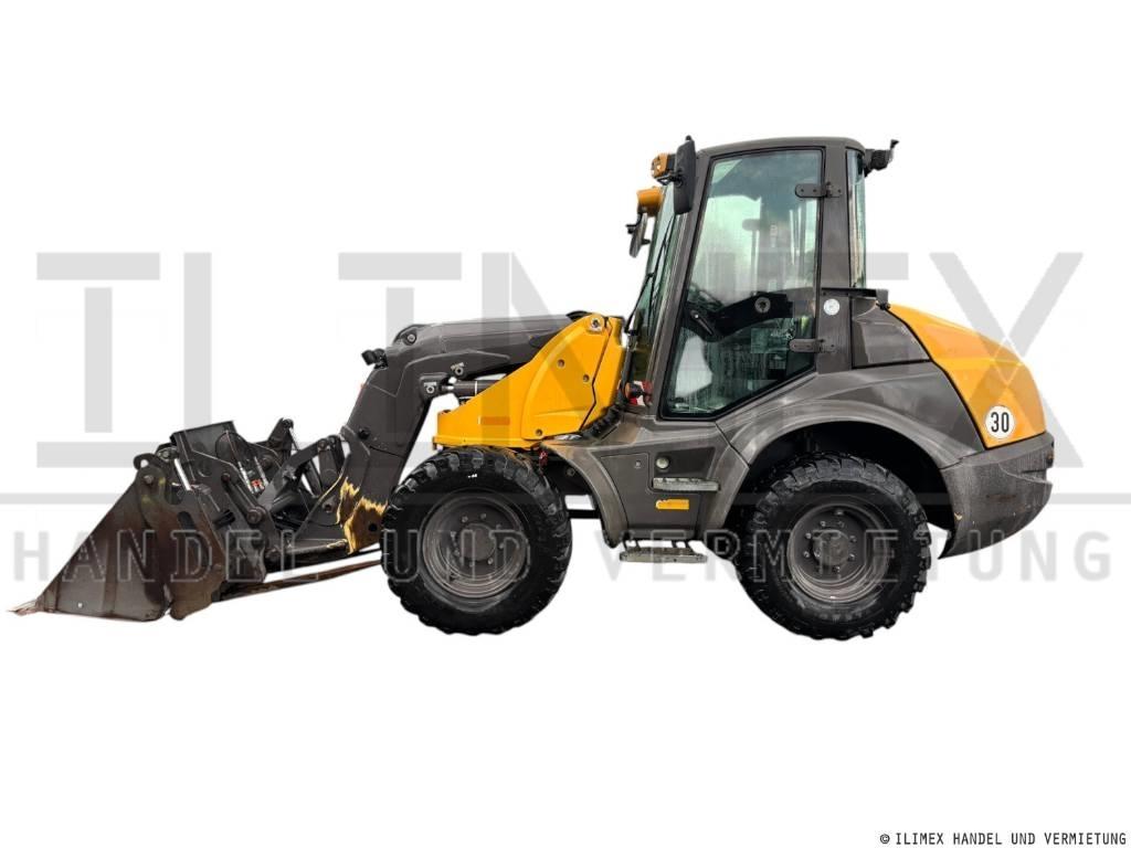 Mecalac AS 900 輪胎式裝載機
