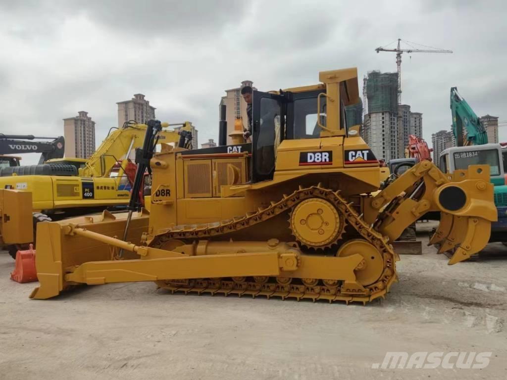 CAT D 8 R 履帶推土機