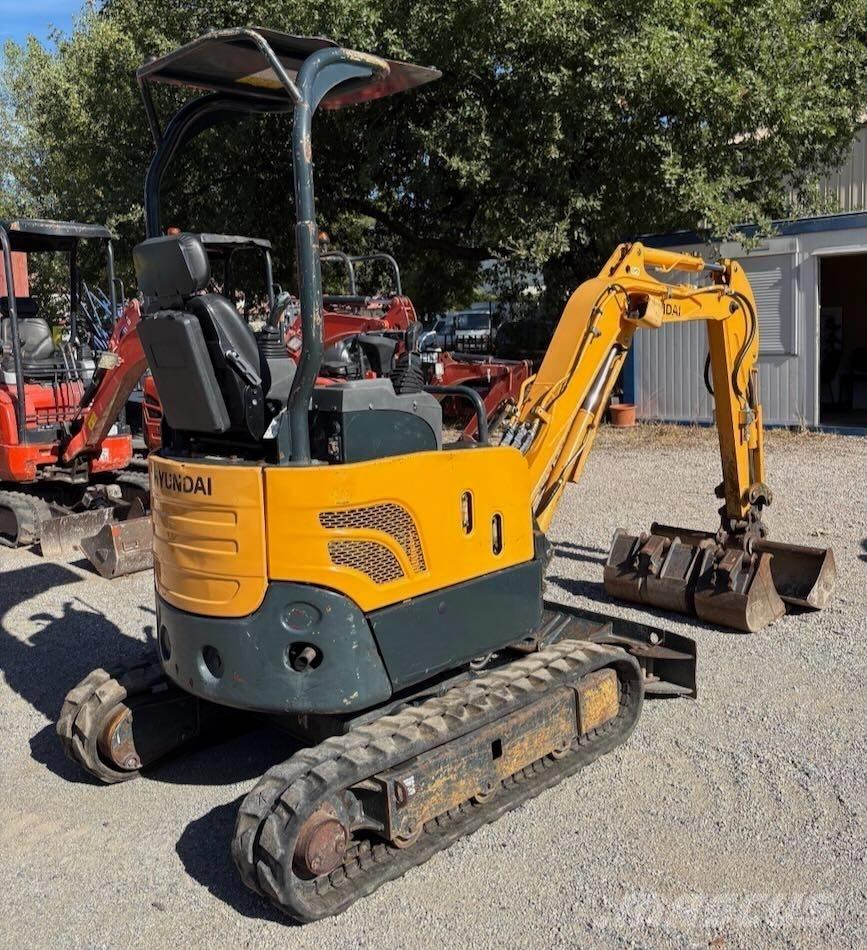Hyundai R17-9 小型挖土機/掘鑿機<7t(小型挖掘機)