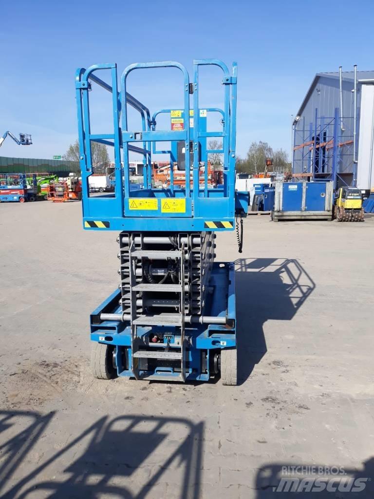 Genie GS 4047 剪式升降機