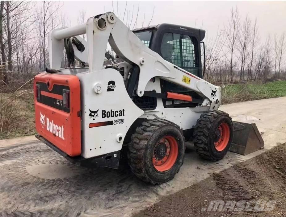 Bobcat S 770 滑移轉向裝載機