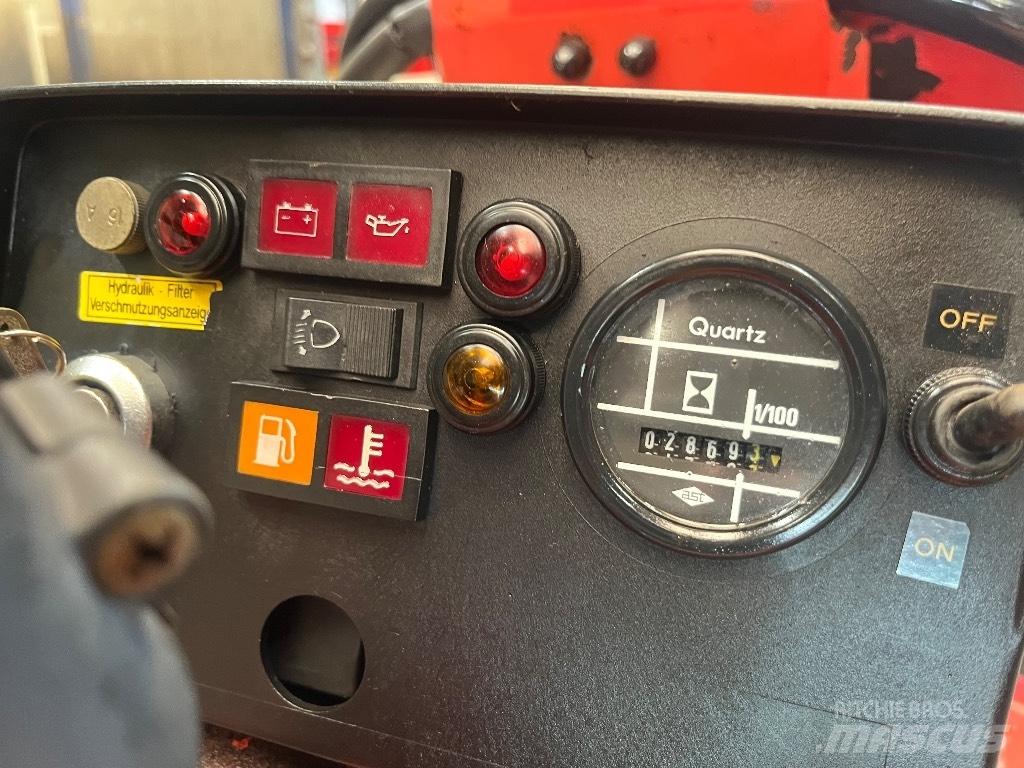 Weidemann 1030 小型裝載機