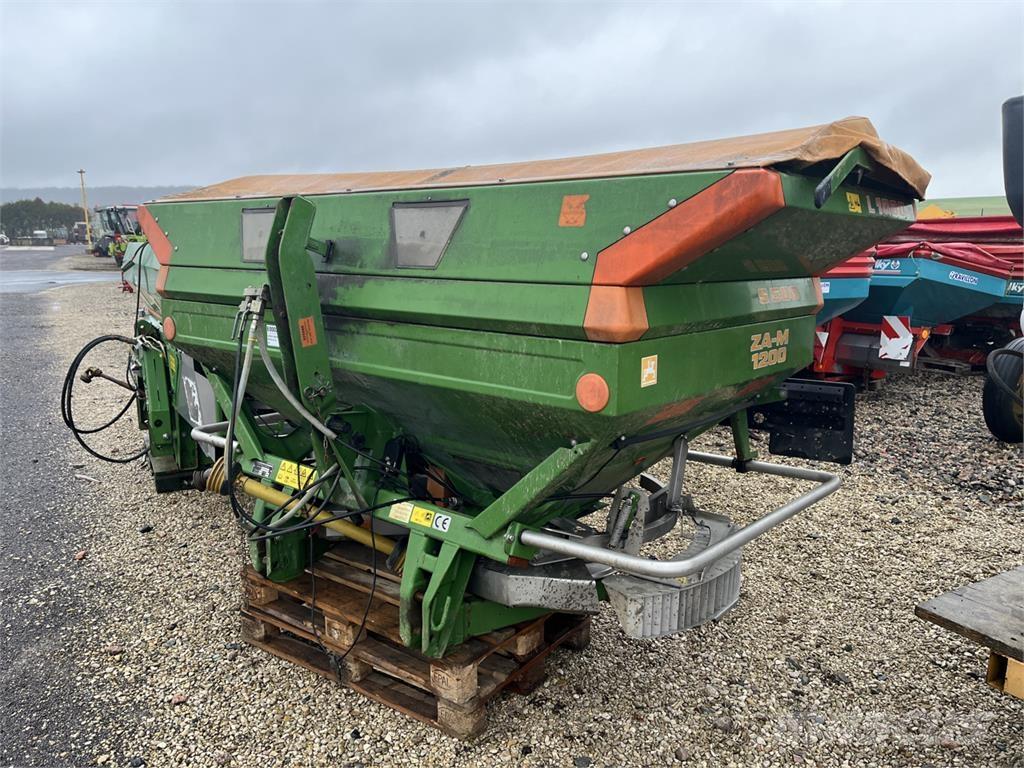 Amazone Zam fortix 肥料撒佈機