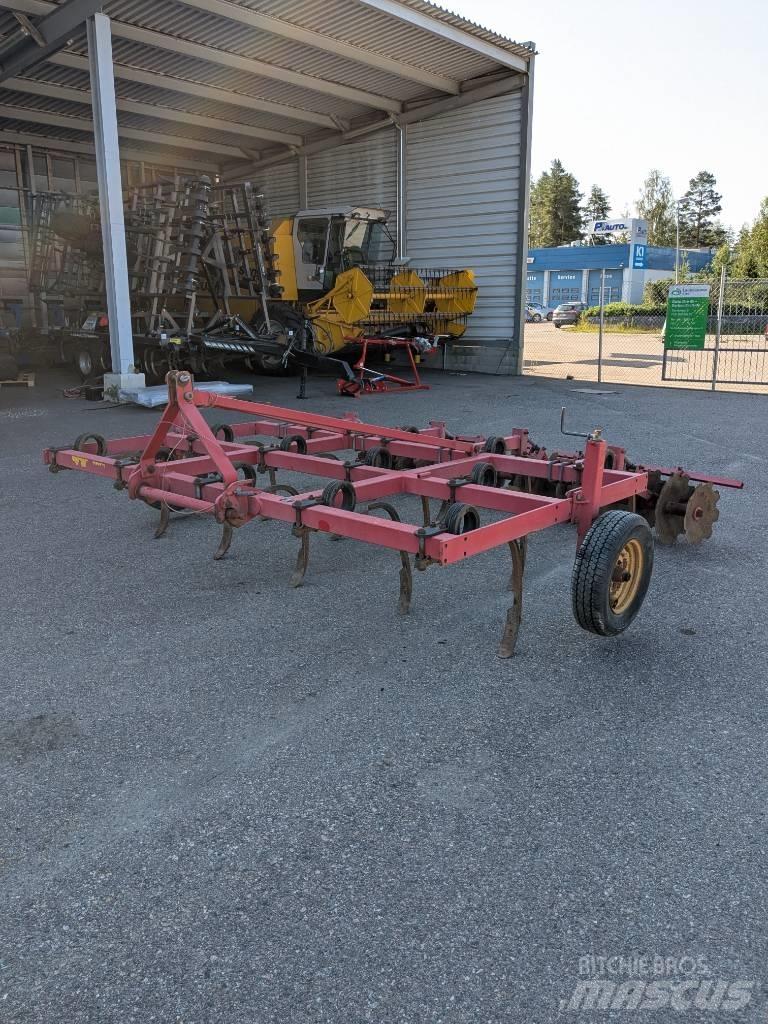 Väderstad SK13 中耕管理機
