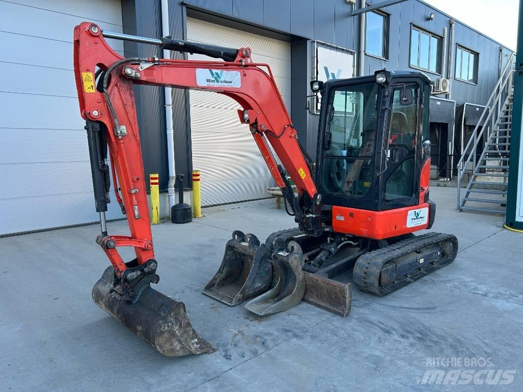 Kubota U 36-4 小型挖土機/掘鑿機<7t(小型挖掘機)