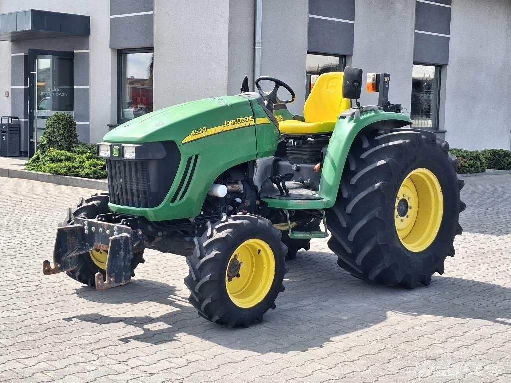 John Deere 4520 曳引機