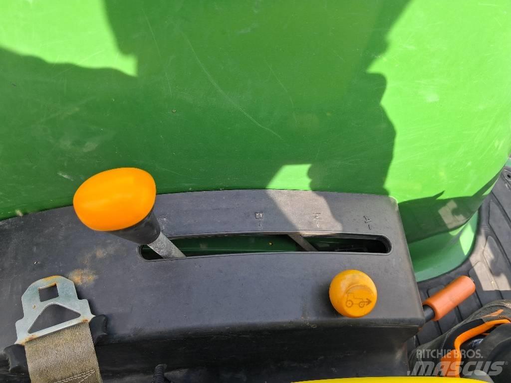 John Deere 4520 曳引機