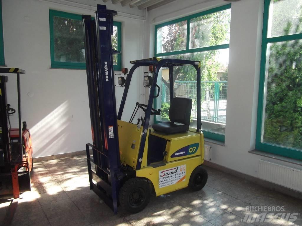 Komatsu FG07-3 液化石油氣LPG卡車